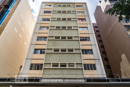 Fachada de kitnet/studio à venda com 1 quarto, 30m² em Bela Vista, São Paulo