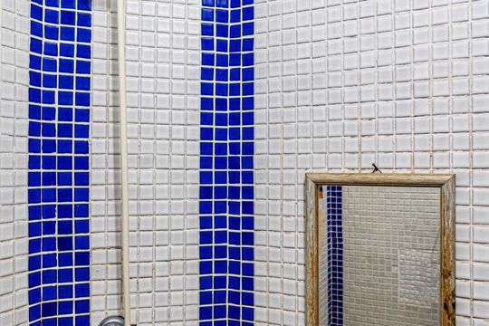 Banheiro de kitnet/studio à venda com 1 quarto, 30m² em Bela Vista, São Paulo