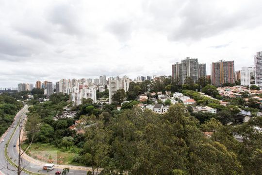 Vista de apartamento à venda com 3 quartos, 83m² em Paraíso do Morumbi, São Paulo