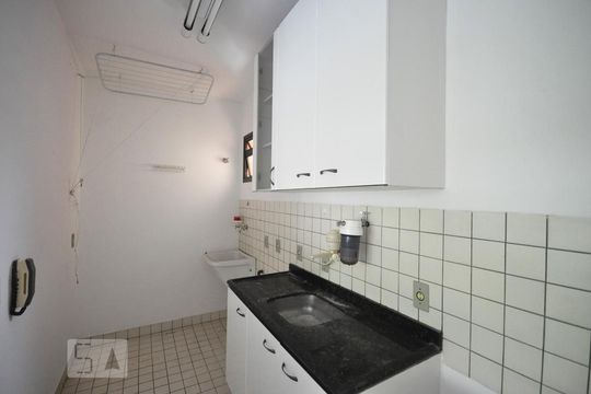 cozinha de apartamento à venda com 1 quarto, 35m² em Vila Suzana, São Paulo