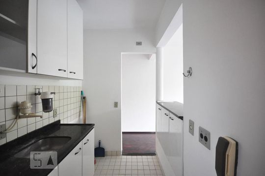 cozinha de apartamento à venda com 1 quarto, 35m² em Vila Suzana, São Paulo