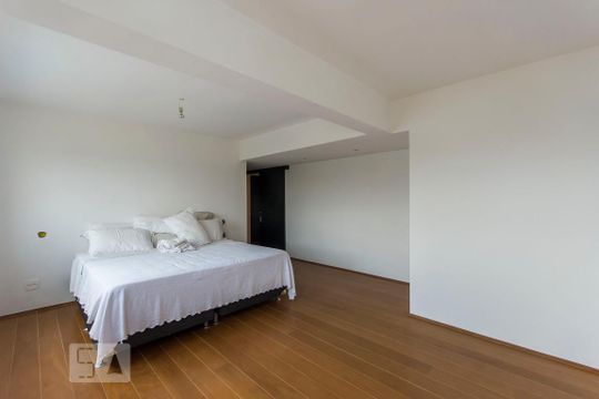 Suite 03 de apartamento para alugar com 4 quartos, 320m² em Sumaré, São Paulo