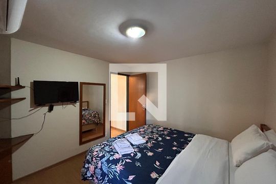 Quarto de apartamento para alugar com 1 quarto, 50m² em Campo Belo, São Paulo