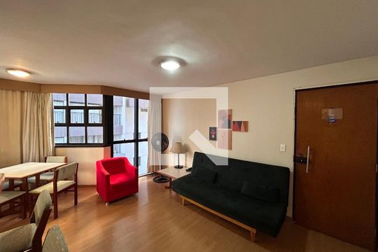 Sala  de apartamento para alugar com 1 quarto, 50m² em Campo Belo, São Paulo
