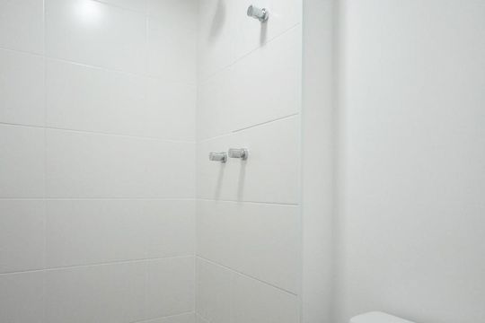 banheiro de apartamento à venda com 1 quarto, 47m² em Vila Andrade, São Paulo