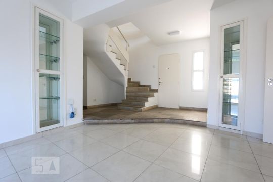 Apartamento à venda com 3 quartos, 244m² em Vila Suzana, São Paulo