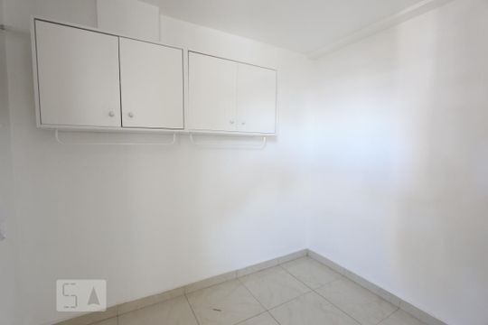 quarto de serviço 2 de apartamento à venda com 3 quartos, 244m² em Vila Suzana, São Paulo
