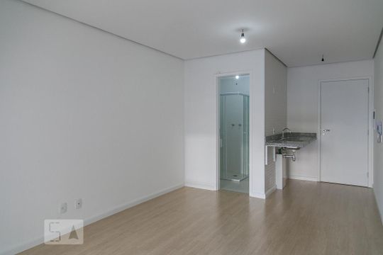 Sala e quarto conjugados de kitnet/studio à venda com 1 quarto, 28m² em Bela Vista, São Paulo
