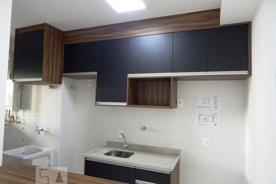 Cozinha de apartamento para alugar com 1 quarto, 41m² em Centro, São Paulo