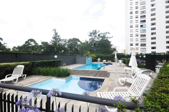 piscina de apartamento à venda com 3 quartos, 300m² em Vila Suzana, São Paulo