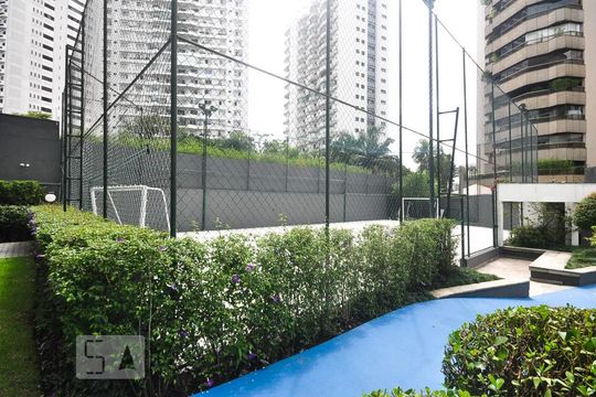 quadra de apartamento à venda com 3 quartos, 300m² em Vila Suzana, São Paulo
