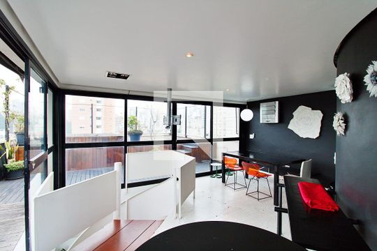 Cobertura de apartamento para alugar com 1 quarto, 210m² em Vila Andrade, São Paulo