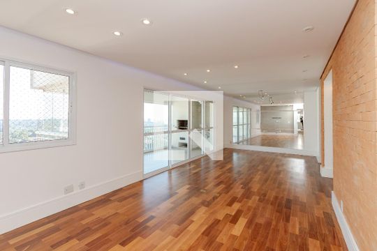 Apartamento para alugar com 3 quartos, 124m² em Vila Congonhas, São Paulo