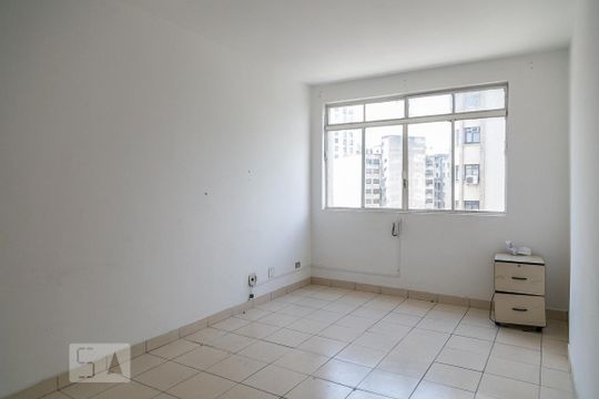 Kitnet/Studio para alugar com 1 quarto, 20m² em Centro, São Paulo