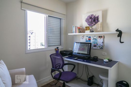 Escritório/Quarto de apartamento para alugar com 2 quartos, 220m² em Pinheiros, São Paulo