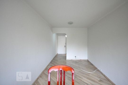 sala de apartamento para alugar com 2 quartos, 65m² em Vila Olímpia, São Paulo