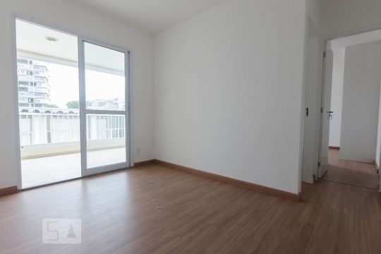 Apartamento para alugar com 2 quartos, 62m² em Vila Ipojuca, São Paulo