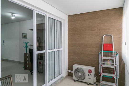 Varanda de kitnet/studio para alugar com 1 quarto, 39m² em Bela Vista, São Paulo