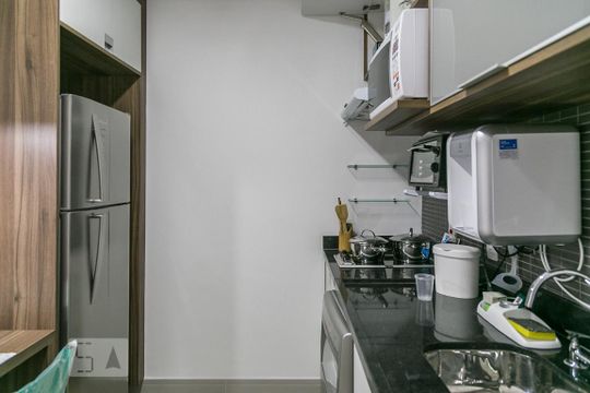 Cozinha de kitnet/studio para alugar com 1 quarto, 39m² em Bela Vista, São Paulo
