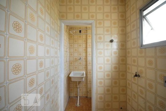 área de serviço de apartamento para alugar com 2 quartos, 57m² em Cidade Monções, São Paulo