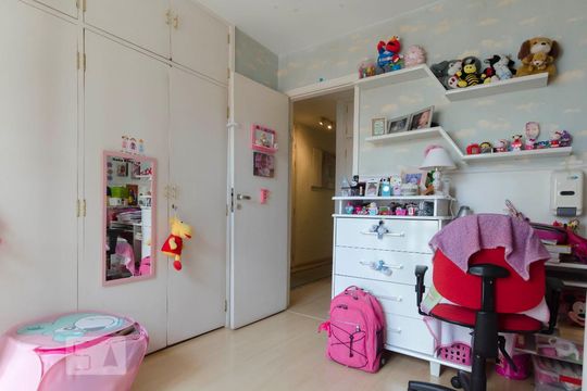 Quarto 1 de apartamento à venda com 3 quartos, 115m² em Pacaembu, São Paulo