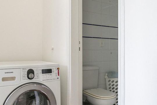 Sala de apartamento à venda com 1 quarto, 28m² em Bela Vista, São Paulo