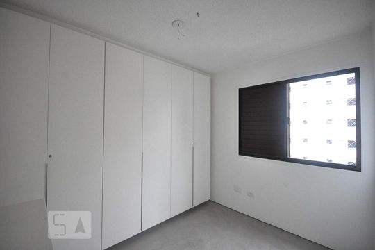 quarto de apartamento à venda com 2 quartos, 67m² em Real Parque, São Paulo