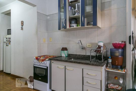 Cozinha de kitnet/studio à venda com 1 quarto, 31m² em Vila Buarque, São Paulo