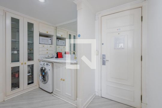 Cozinha de apartamento à venda com 2 quartos, 115m² em Jardim Paulista, São Paulo