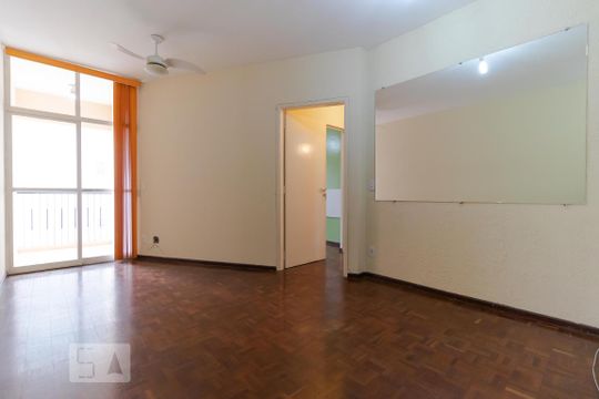 Apartamento para alugar com 1 quarto, 50m² em Bosque, Campinas
