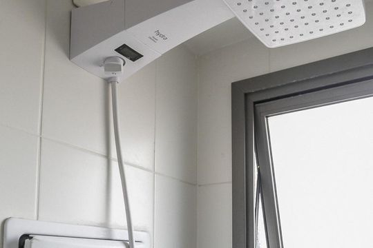 Banheiro de kitnet/studio à venda com 1 quarto, 32m² em Vila Madalena, São Paulo