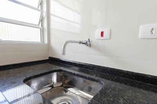 Cozinha de apartamento para alugar com 2 quartos, 60m² em Casa Verde, São Paulo