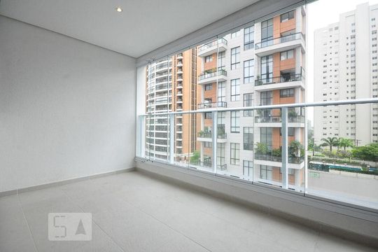 varanda de kitnet/studio para alugar com 1 quarto, 47m² em Vila Andrade, São Paulo