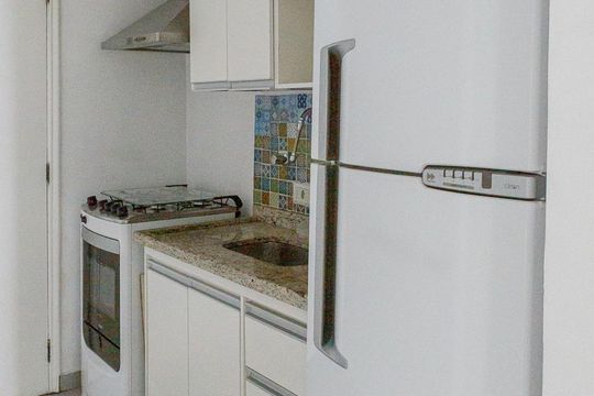 Cozinha de apartamento à venda com 1 quarto, 28m² em Cerqueira César, São Paulo