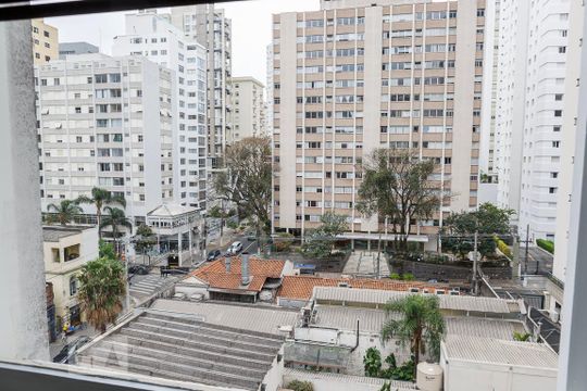 Vista do Quarto de apartamento à venda com 1 quarto, 28m² em Cerqueira César, São Paulo