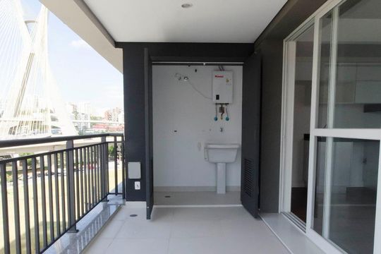 varanda de apartamento para alugar com 1 quarto, 62m² em Cidade Monções, São Paulo