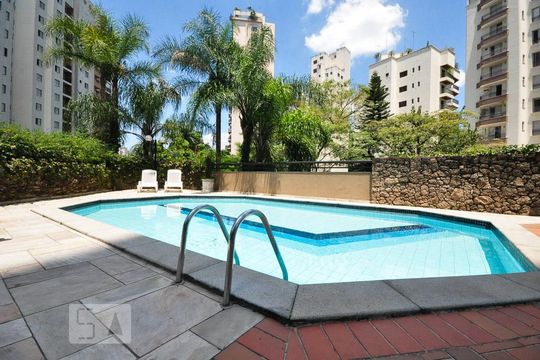 piscina de apartamento para alugar com 3 quartos, 227m² em Jardim Ampliação, São Paulo