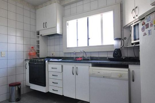 cozinha de apartamento para alugar com 3 quartos, 227m² em Jardim Ampliação, São Paulo