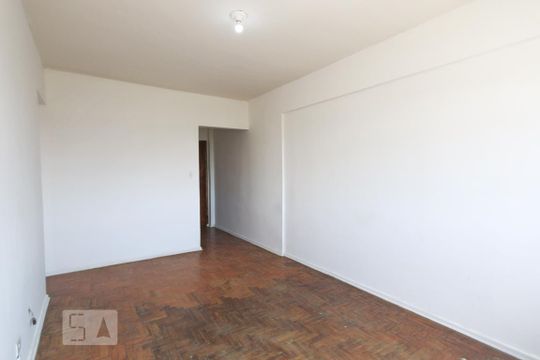 Sala de apartamento para alugar com 1 quarto, 48m² em Liberdade, São Paulo