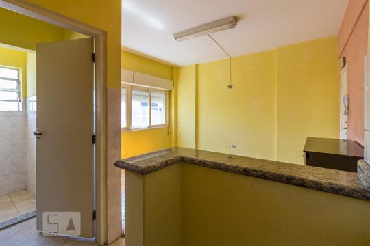 Cozinha de kitnet/studio à venda com 1 quarto, 32m² em Centro, São Paulo