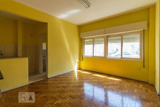 Sala de kitnet/studio à venda com 1 quarto, 32m² em Centro, São Paulo