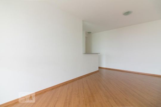 Sala de apartamento para alugar com 3 quartos, 80m² em São José, São Caetano do Sul