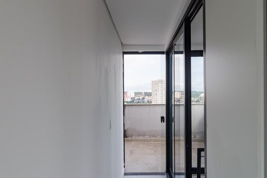 Corredor de apartamento à venda com 1 quarto, 81m² em Vila da Saúde, São Paulo