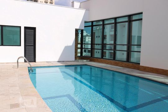 Piscina de apartamento para alugar com 2 quartos, 70m² em Santa Cecília, São Paulo