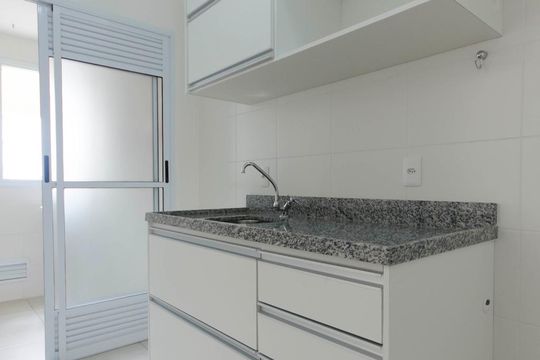 Cozinha de apartamento à venda com 2 quartos, 59m² em Barra Funda, São Paulo