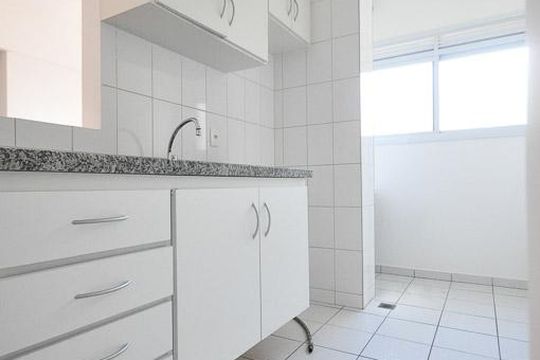 cozinha de apartamento para alugar com 2 quartos, 51m² em Vila Andrade, São Paulo