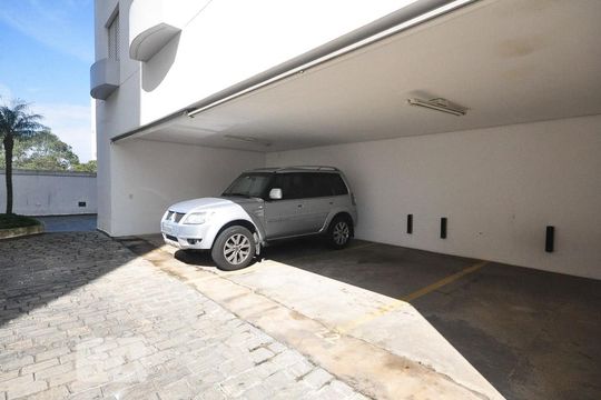 vaga de garagem de apartamento para alugar com 3 quartos, 120m² em Jardim Ampliação, São Paulo