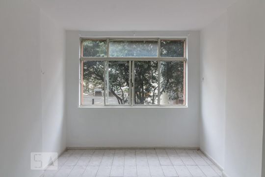 Janelão de kitnet/studio para alugar com 1 quarto, 54m² em Vila Buarque, São Paulo