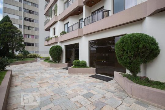 Entrada de apartamento à venda com 3 quartos, 72m² em Vila Guarani (z Sul), São Paulo