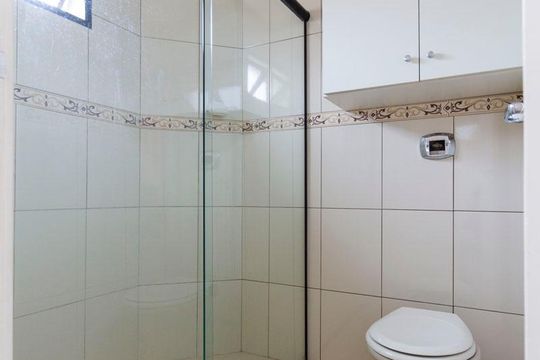 Banheiro Social de apartamento à venda com 3 quartos, 72m² em Vila Guarani (z Sul), São Paulo